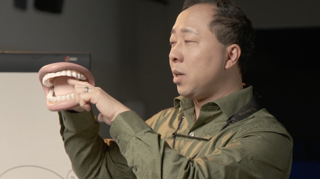 Image for 06 LESSON: THE MECHANICS OF PLAYING